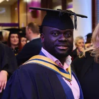 Forster Amo Headshot